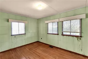 222 Victoria Dr, Monroeville, PA 15146 - Photo 18