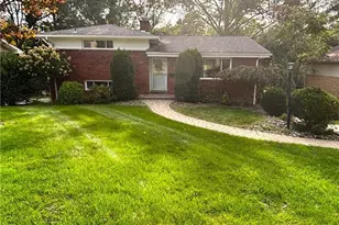 4798 Oakridge Dr, Pittsburgh, PA 15227 - Photo 34