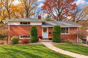4798 Oakridge Dr, Pittsburgh, PA 15227 - Photo 1