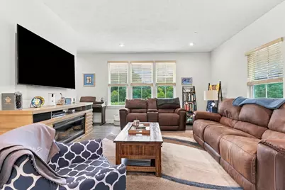 3013 Penbrook Drive, South Park, PA 15129 - Photo 2