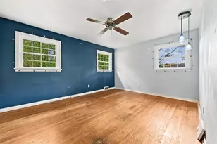 266 Harrison Rd, Wilkins Township, PA 15145 - Photo 22