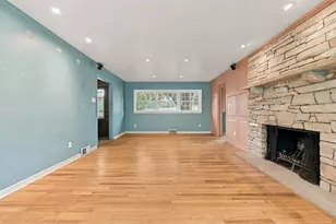 266 Harrison Rd, Wilkins Township, PA 15145 - Photo 10