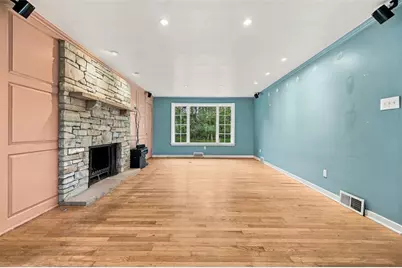 266 Harrison Road, Wilkins Township, PA 15145 - Photo 6