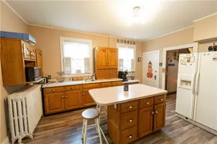 1105 Loucks Ave, Scottdale, PA 15683 - Photo 14