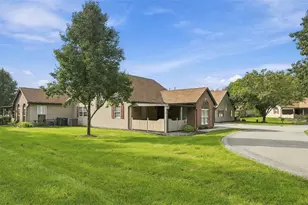 133 Barrington Dr, Collier Township, PA 15071 - Photo 4