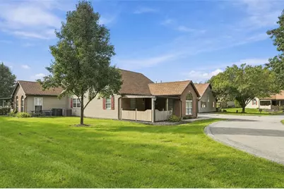 133 Barrington Drive, Collier Township, PA 15071 - Photo 4