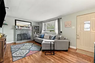 2812 Franklynn Dr, Pittsburgh, PA 15101 - Photo 8