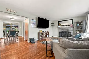 2812 Franklynn Dr, Pittsburgh, PA 15101 - Photo 6
