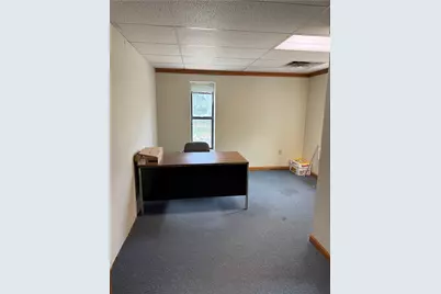 1326 Streets Run Rd, West Mifflin, PA 15236 - Photo 10