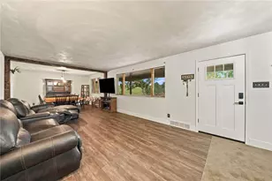 343 Walker Rd, Washington Township, PA 15613 - Photo 10