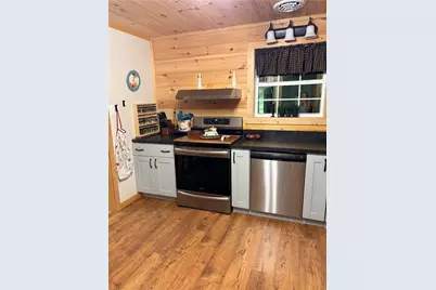 1343 State Route 380, Washington Township, PA 15613 - Photo 10