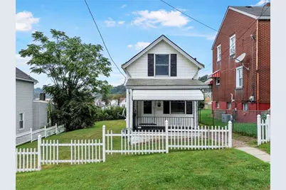 425 32nd St, McKeesport, PA 15132 - Photo 2