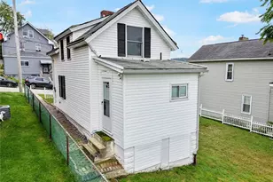 425 32nd St, McKeesport, PA 15132 - Photo 4