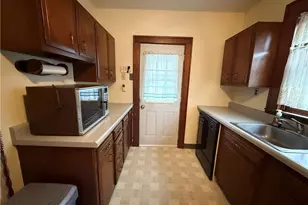 214 Magnolia St, Whitaker, PA 15120 - Photo 10