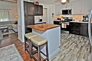 349 Oak Rd, Pittsburgh, PA 15239 - Photo 6