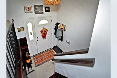 349 Oak Rd, Pittsburgh, PA 15239 - Photo 14