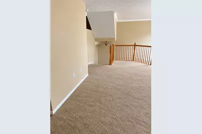 710 Bush Dr, Adams Township, PA 16046 - Photo 14
