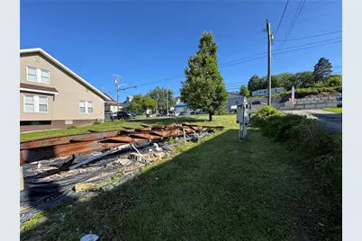 393 N Gallatin Ave, North Union Township, PA 15401 - Photo 8