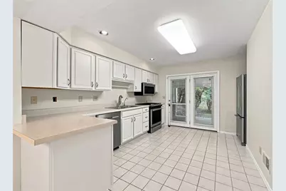 599 Newport Dr, Pittsburgh, PA 15235 - Photo 12