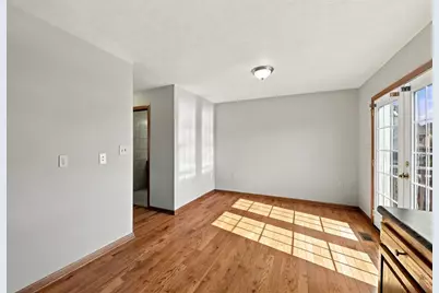 723 Edmond St, Pittsburgh, PA 15224 - Photo 10