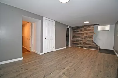 433 Ridgemont Dr, Pittsburgh, PA 15220 - Photo 24