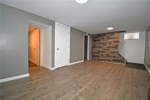 433 Ridgemont Dr, Pittsburgh, PA 15220 - Photo 24