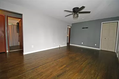 433 Ridgemont Dr, Pittsburgh, PA 15220 - Photo 8