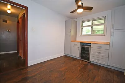 433 Ridgemont Dr, Pittsburgh, PA 15220 - Photo 14