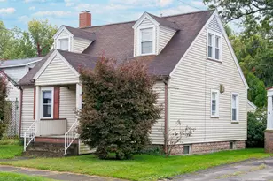 130 Smith St, Cochranton Boro, PA 16314 - Photo 2
