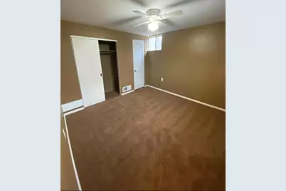 6435 Library Rd, South Park, PA 15129 - Photo 8