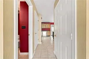 132 Odinwood Ct, Greensburg, PA 15601 - Photo 6