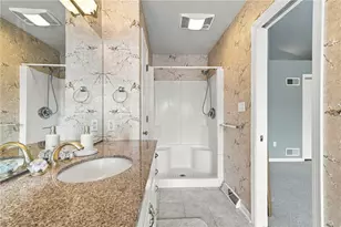 132 Odinwood Ct, Greensburg, PA 15601 - Photo 18