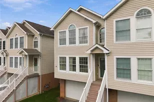 132 Odinwood Ct, Greensburg, PA 15601 - Photo 30