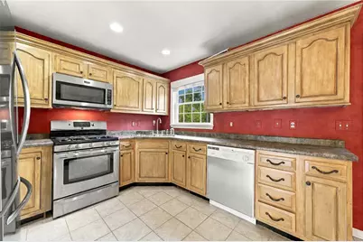 132 Odinwood Ct, Greensburg, PA 15601 - Photo 10