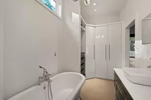 1645 Pegher Ln, Pittsburgh, PA 15143 - Photo 28