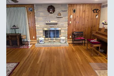 637 Wallace Run Rd, Big Beaver, PA 15010 - Photo 12
