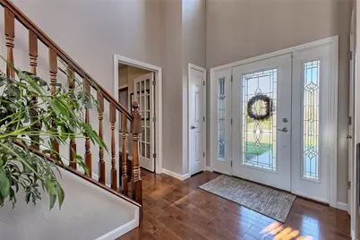 7521 Natalie Ln, North Huntingdon, PA 15642 - Photo 2