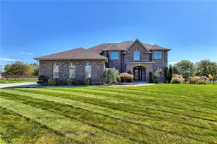 7521 Natalie Ln, North Huntingdon, PA 15642 - Photo 1