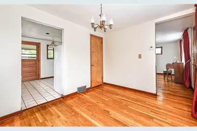 1050 Ardmore Manor Dr, Pittsburgh, PA 15221 - Photo 10
