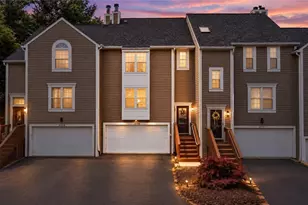 2736 Meadowcrest Ct, Pittsburgh, PA 15090 - Photo 1