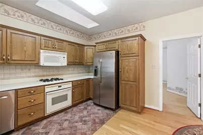 107 Boxwood Ct, Peters Township, PA 15317 - Photo 6