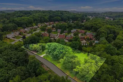 3100 Snowden Rd, South Park, PA 15129 - Photo 6