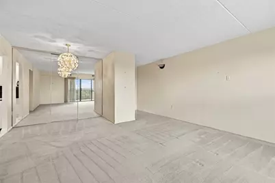 5600 Munhall Rd #803, Pittsburgh, PA 15217 - Photo 6