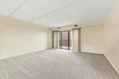 5600 Munhall Rd #803, Pittsburgh, PA 15217 - Photo 8