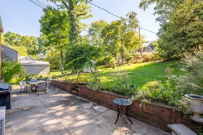 4703 Rolling Hills Rd, Pittsburgh, PA 15236 - Photo 24