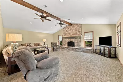 1615 Greenock Buena Vista, Elizabeth Twp/Boro, PA 15135 - Photo 4