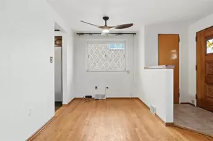 4782 Barone Dr, Pittsburgh, PA 15227 - Photo 12