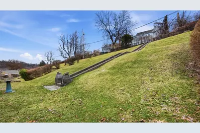 4782 Barone Dr, Pittsburgh, PA 15227 - Photo 40