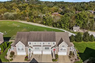 1053 Waterford Ct E, North Strabane, PA 15317 - Photo 4