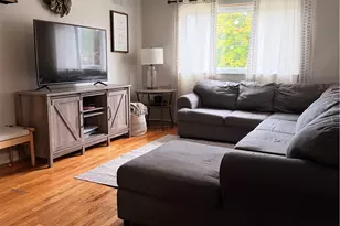 109 Eileen Dr, Pittsburgh, PA 15227 - Photo 4